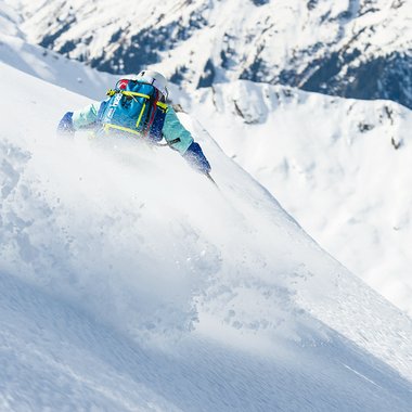 Freerider im Tiefschnee