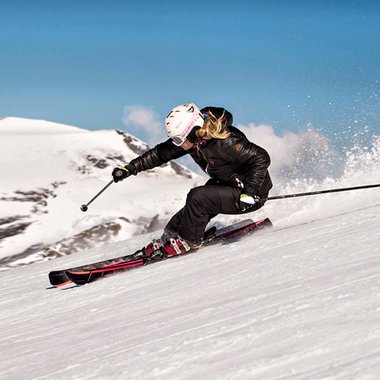 Skifahrer auf der Piste